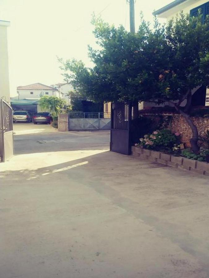 Apartman Ena Vodice Eksteriør bilde